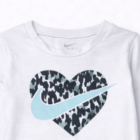CONJUNTO NIKE (TALLA 6 Y 7 Años)