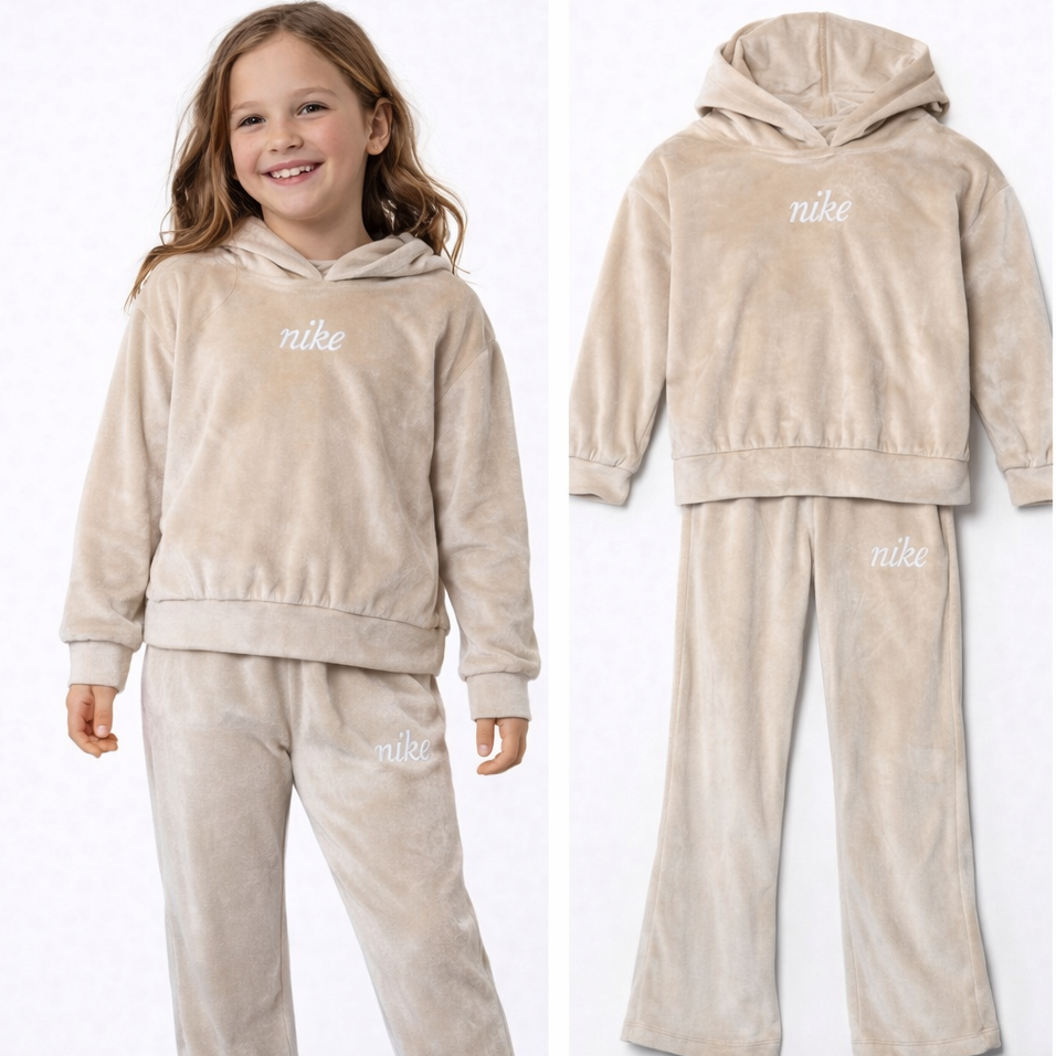 CONJUNTO NIKE (TALLA 6-7 Años)